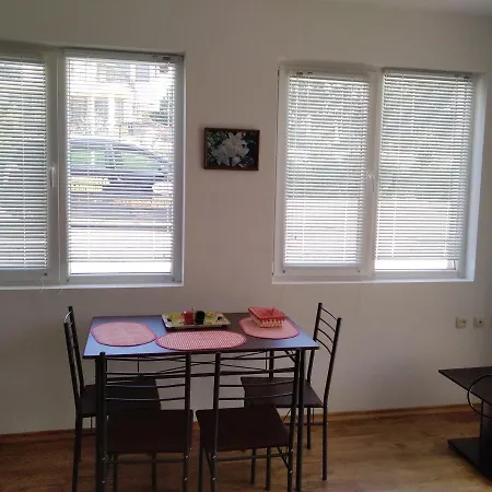 за гости гаван * Бяла