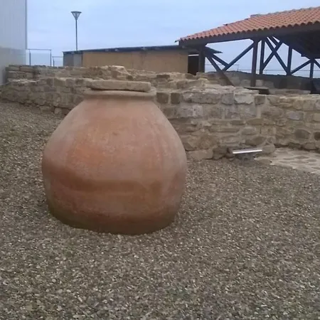 Апартамент за гости гаван Бяла